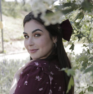 Meet your Posher, Daniela